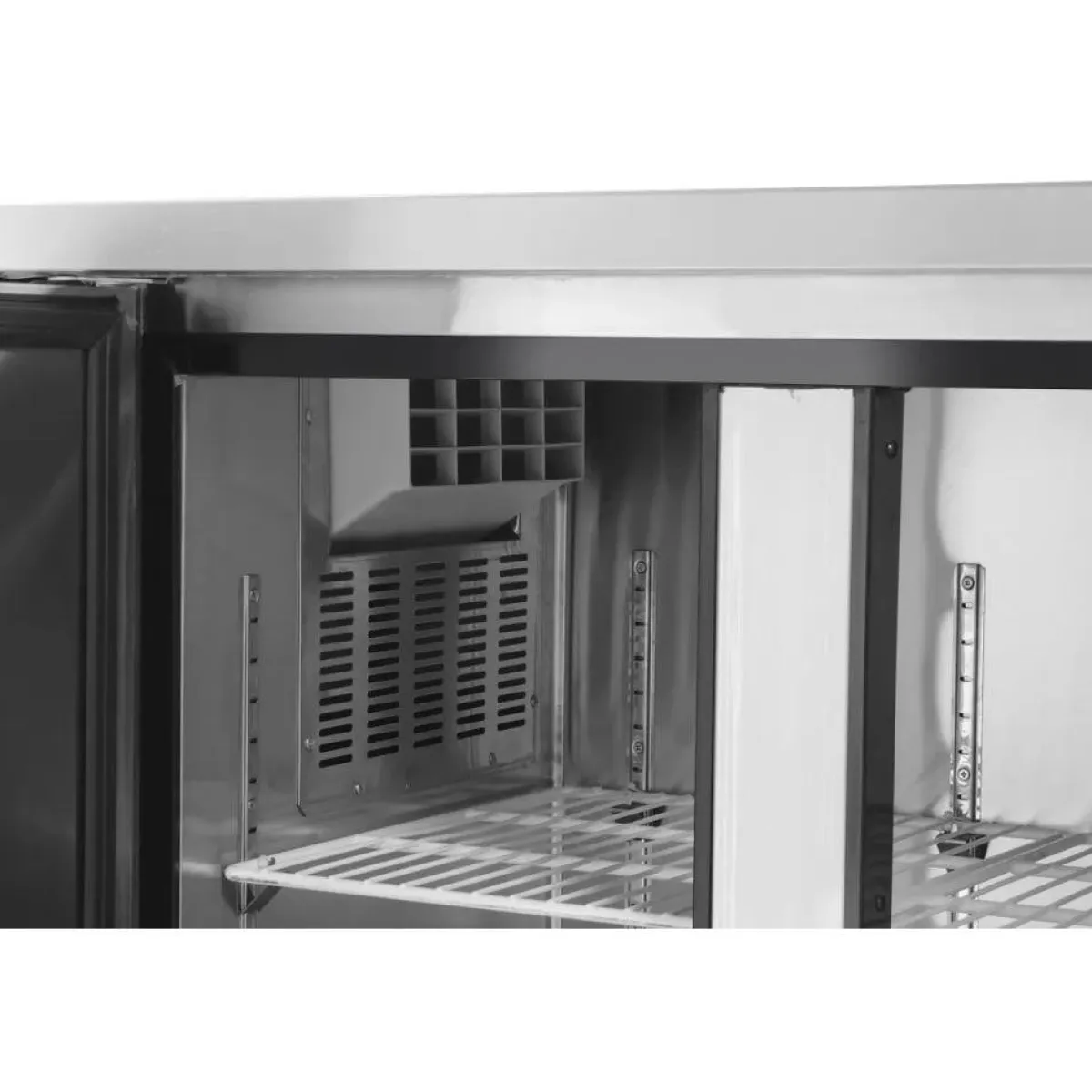 Hendi Arktic Koelwerkbank met 2 deuren Kitchen Line 220L Sale