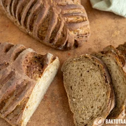 BrandNewCake Stokbroodmesje kunststof 15cm Clearance