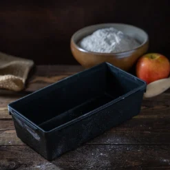 Clean Baking Products CleanBaking Kunststof Broodvorm 24x11,5x7cm Hot