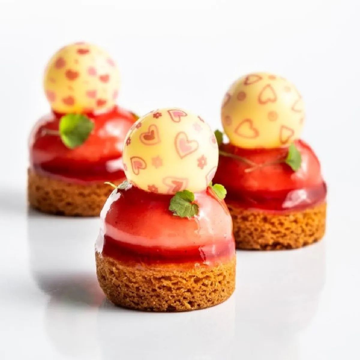 Dobla Chocoladedecoratie Liefdesbol Assortiment (252 stuks) Clearance