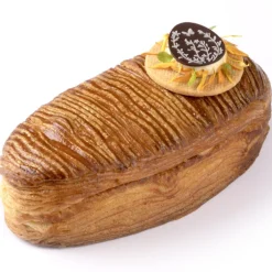 Dobla Chocoladedecoratie Paasei met Bloemenveld (144 stuks) Clearance