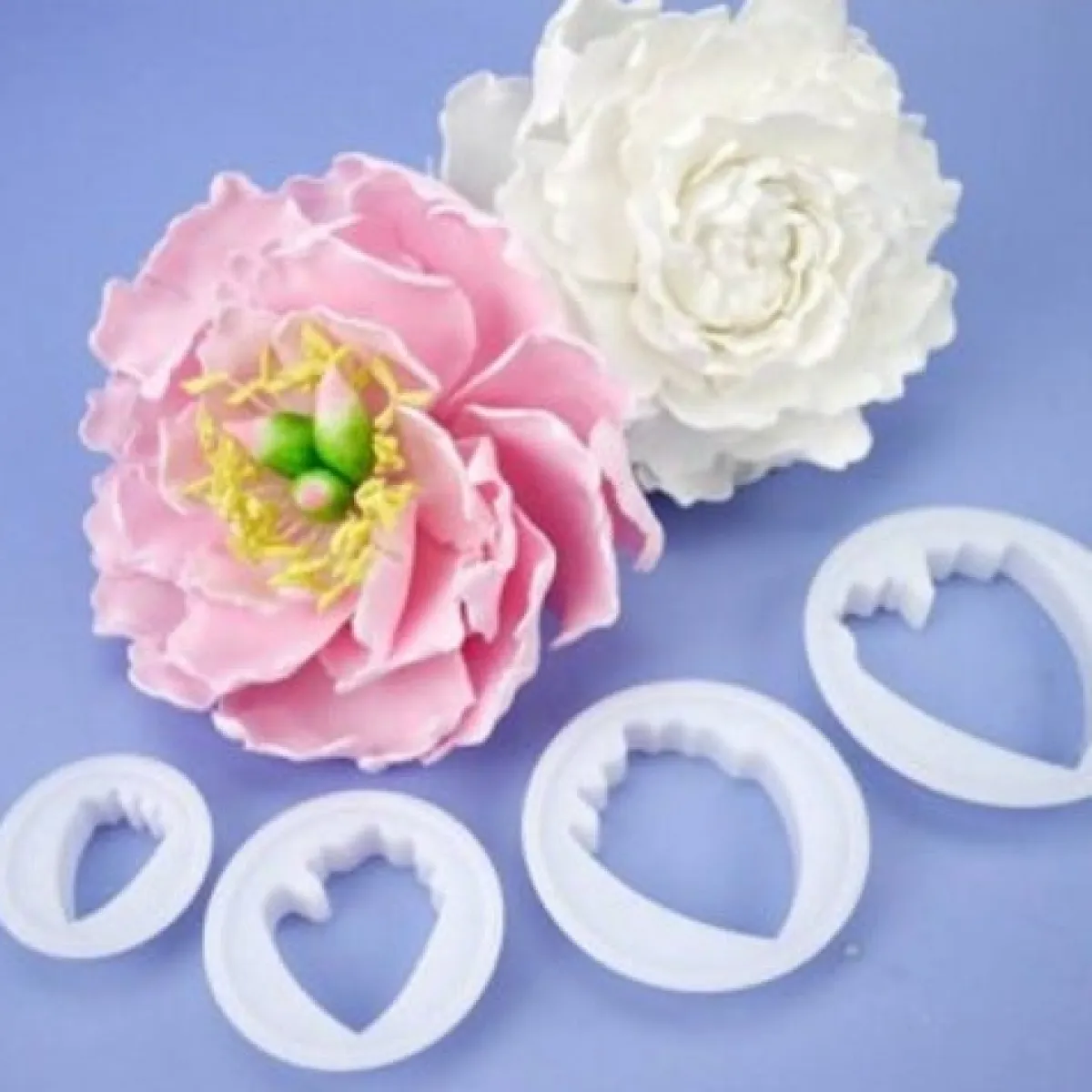 FMM Peony Cutter set/ 4 (pioenroos)