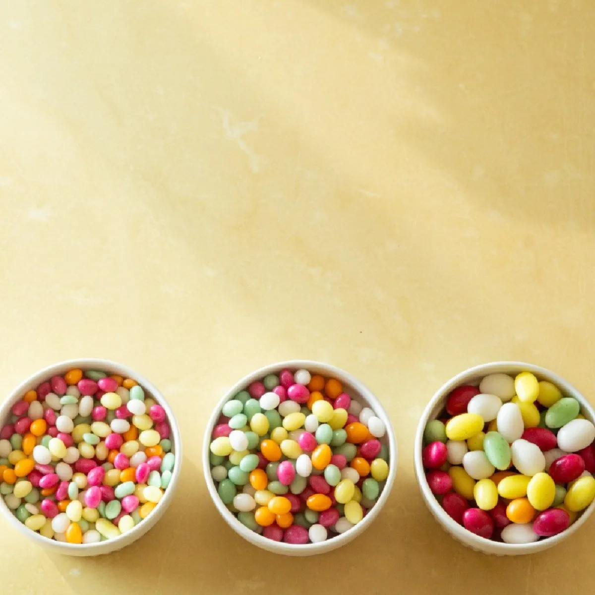 Overig Gebakseitjes Pasen Medium 1kg Outlet