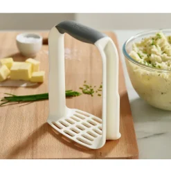 Joseph Joseph Aardappelstamper** Discount
