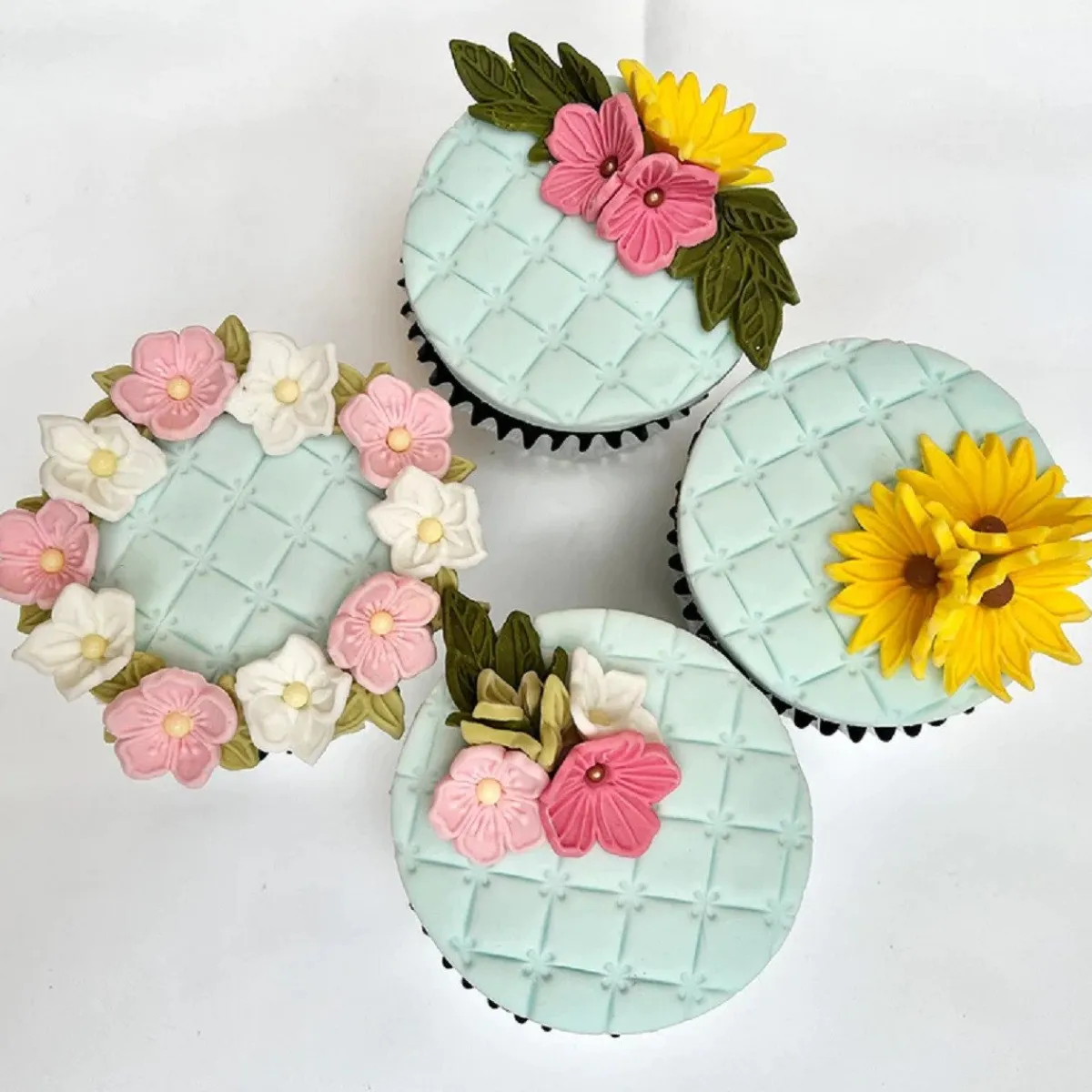 Katy Sue Mold Bloemen en Bladeren Hot