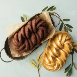 Nordic Ware Braided Broodvorm/Cakevorm Outlet