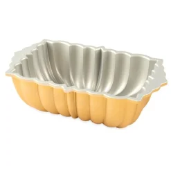 Nordic Ware Fluted Bakvorm Outlet