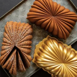 Nordic Ware Fluted Bakvorm Outlet