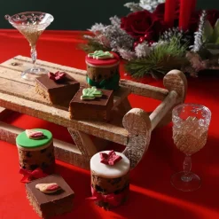 PME Suikerdecoratie Under The Mistletoe 12st. Sale